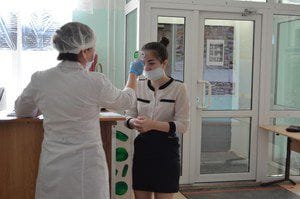 Заместитель Министра просвещения Татьяна Васильева побывала в пунктах сдачи ГИА в Якутии